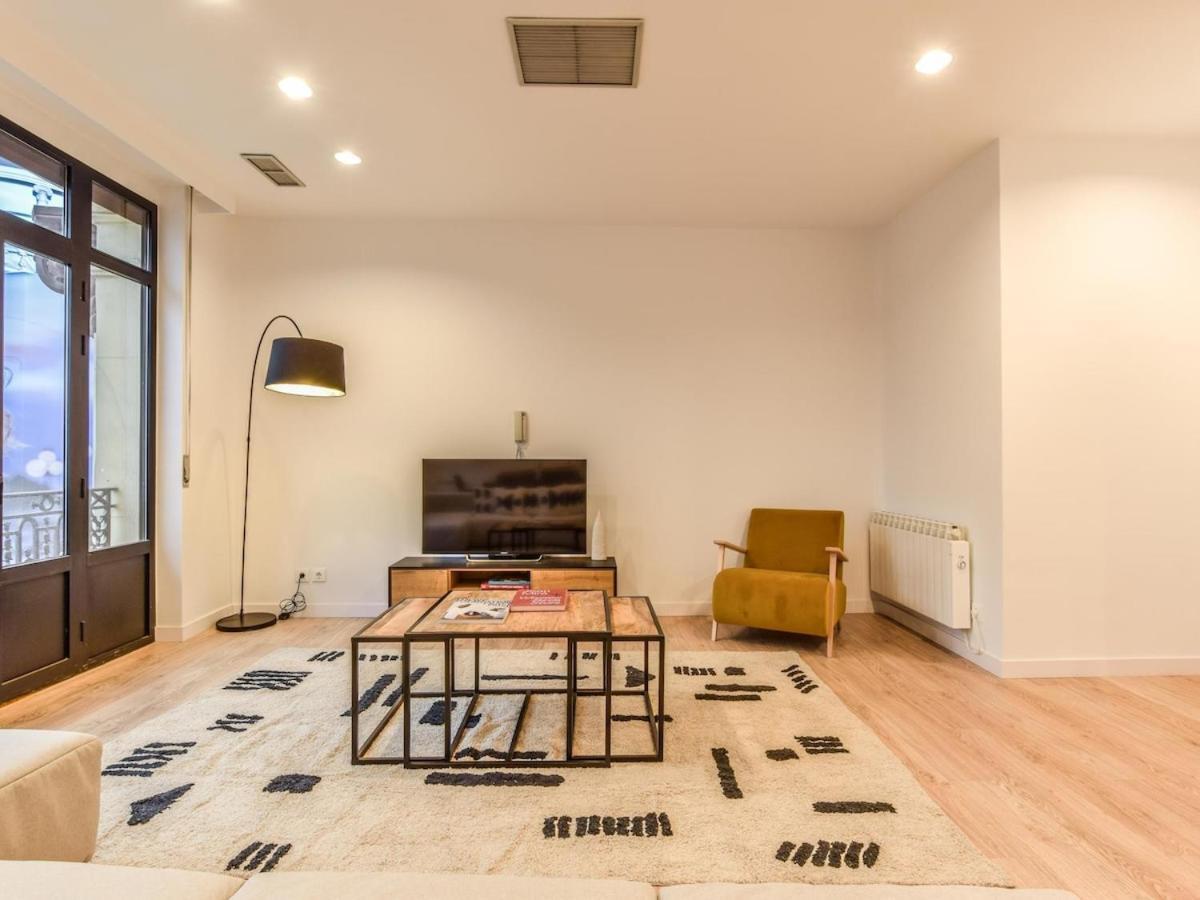 Apartamento En Plaza De Canalejas Apartment Madrid Exterior photo