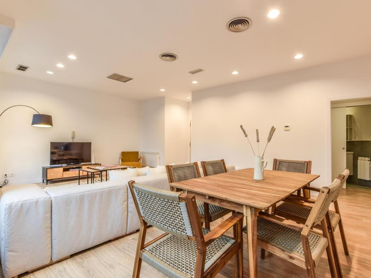 Apartamento En Plaza De Canalejas Apartment Madrid Exterior photo
